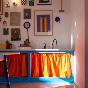 Hektor - Farm, Arts & Bed and breakfast
