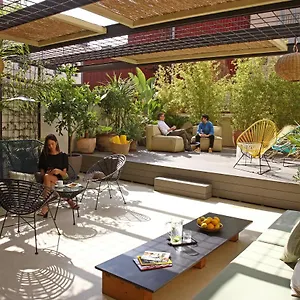 Chic & Basic Lemon Boutique Hotel Barcelona